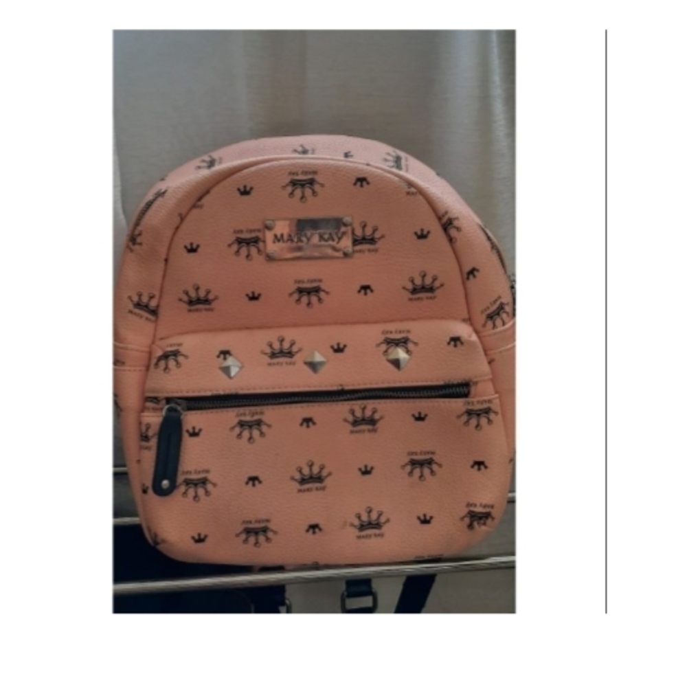 2025 Mary Kay Kids Backpack with Crown Design - Pink NNT